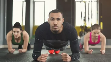 10 Effective Core Workouts You Can Do At Home